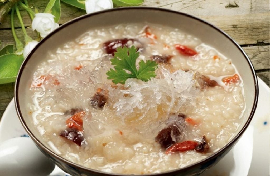 Món cháo bổ dưỡng với tổ yến